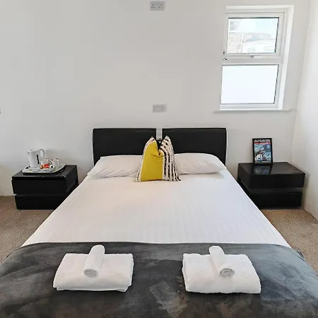 Reef Hotel