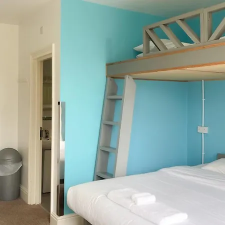 Reef Hotell New Quay