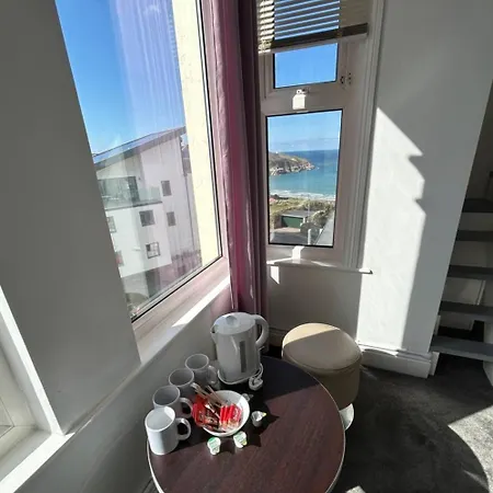 Reef Hotell New Quay