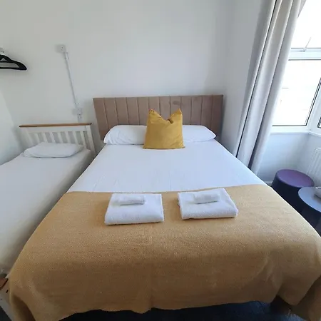 Reef Hotel